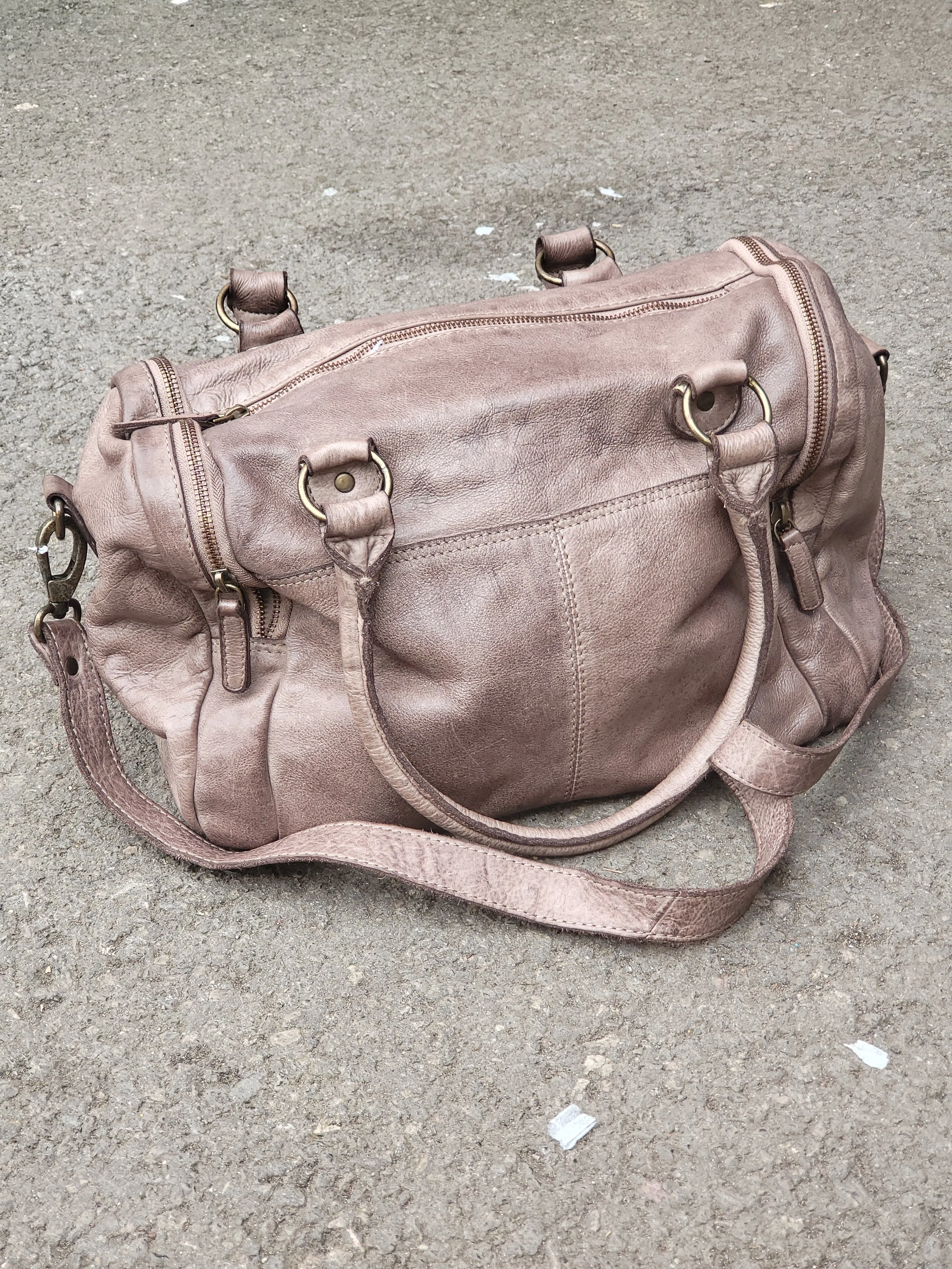 BB-149 - Luxury Washed Leather Bag NEW