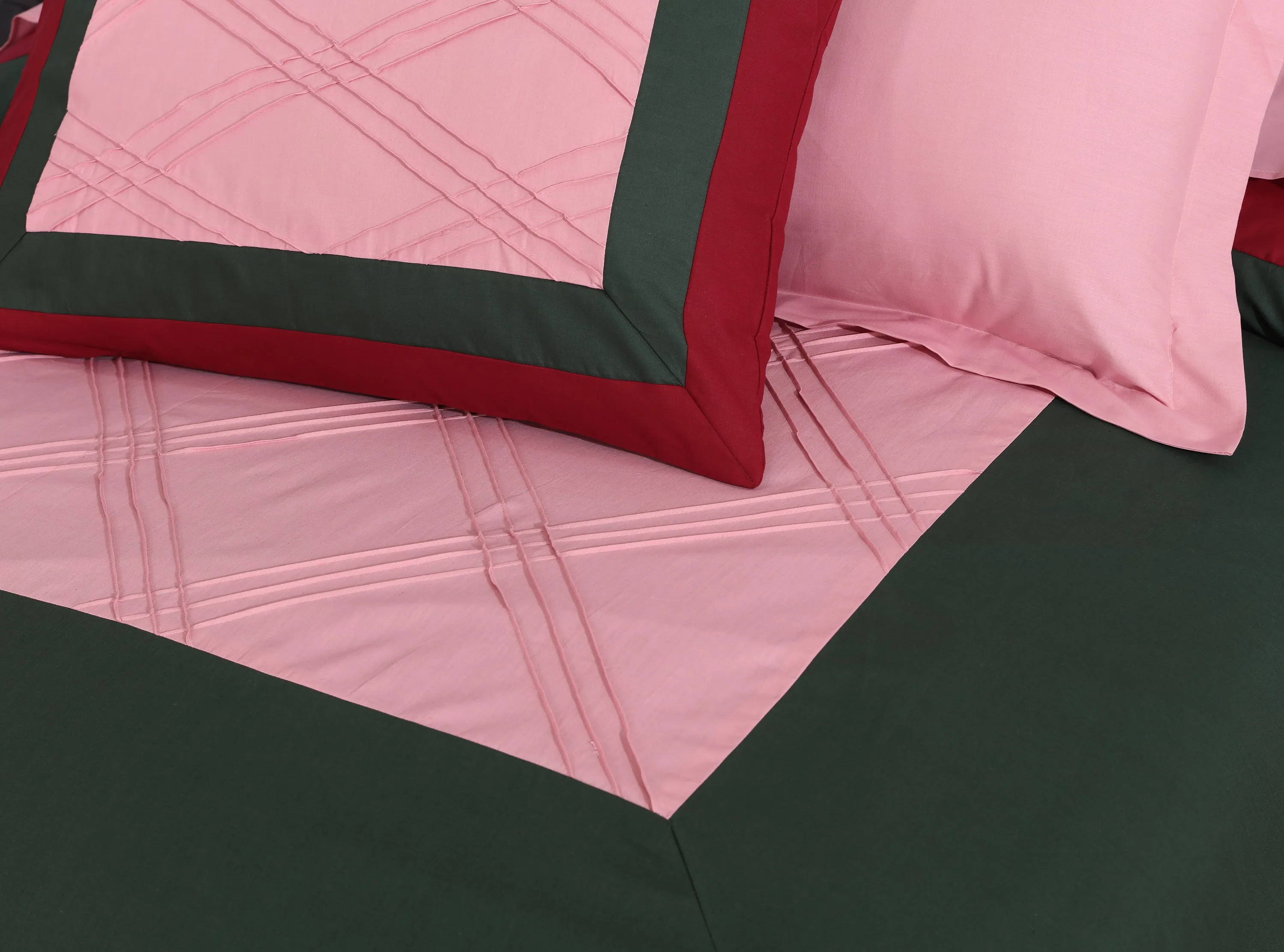 Beloxi Imperial-Bed Set 8 Pcs (Luxury)