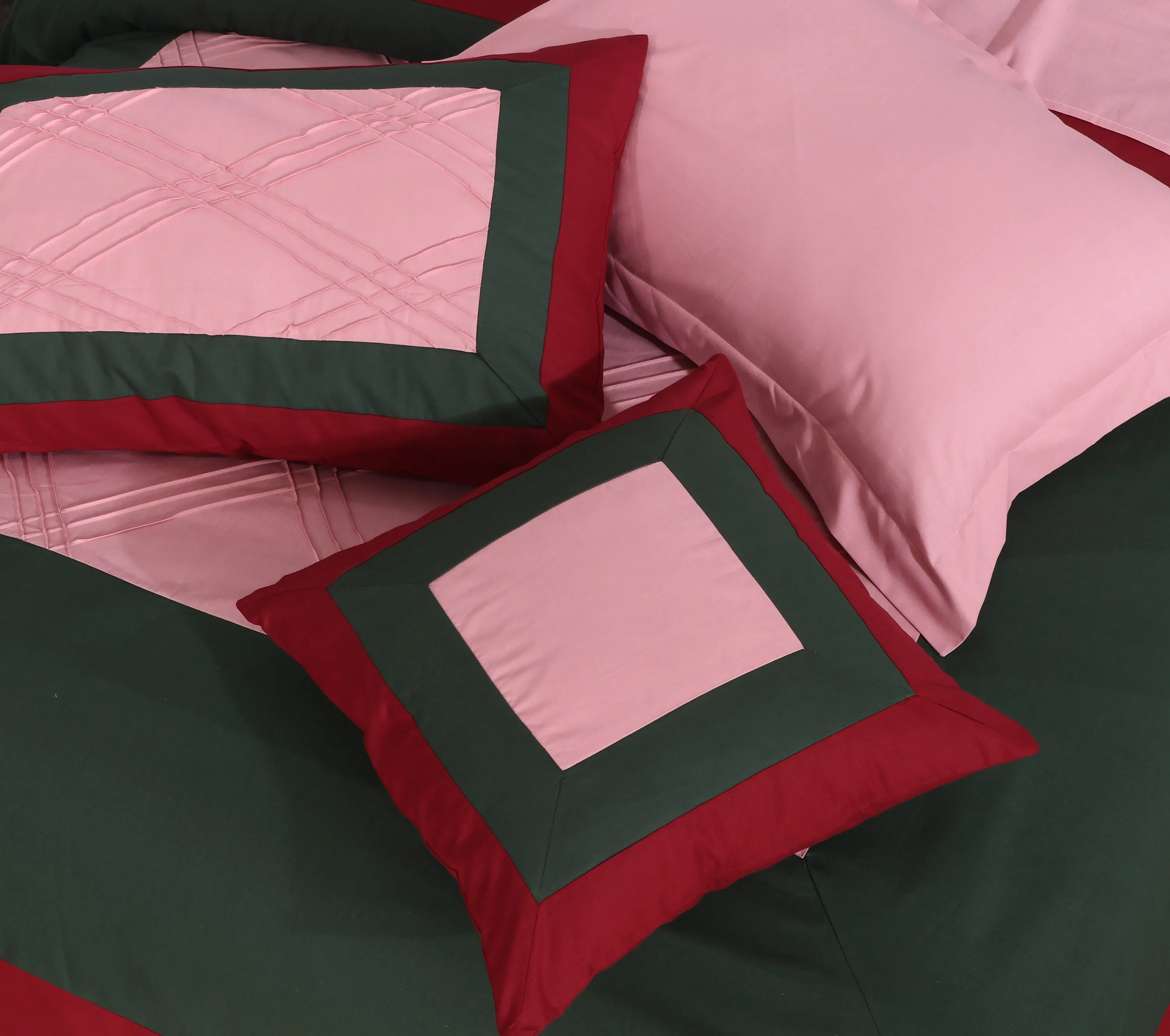 Beloxi Imperial-Bed Set 8 Pcs (Luxury)