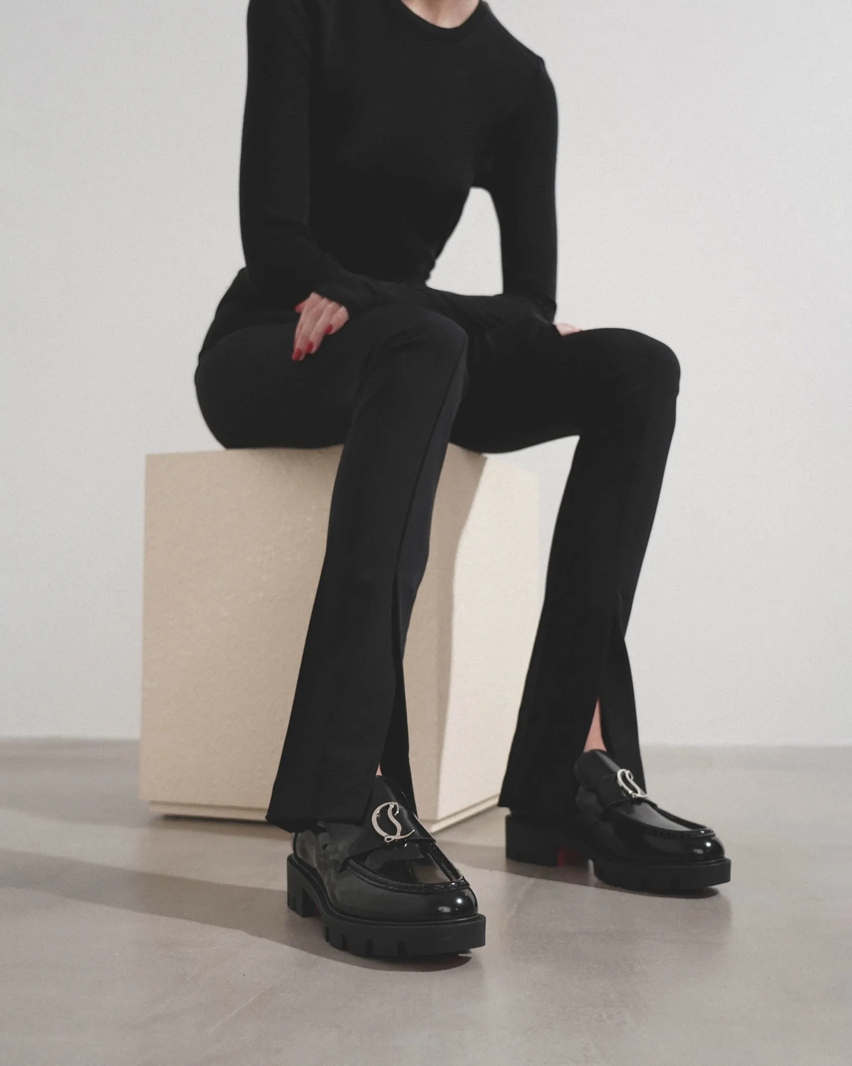 CL Moc black leather flats