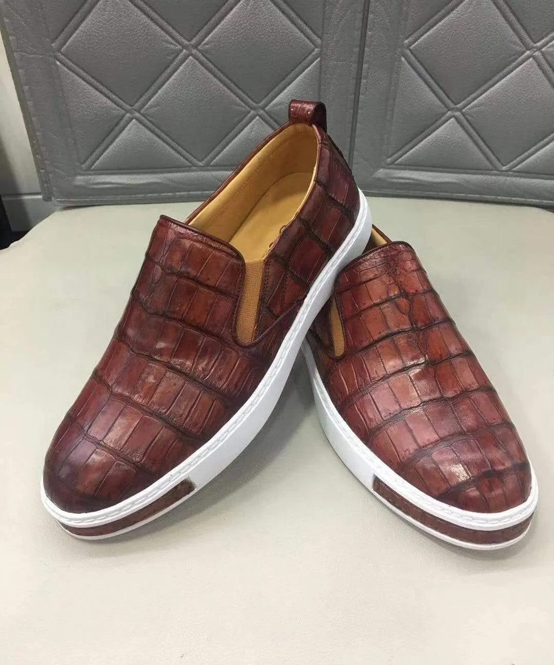 Crocodile Shoes Mens Crocodile Leather Brown Driving Shoes  Slip on Flats Walking Shoes