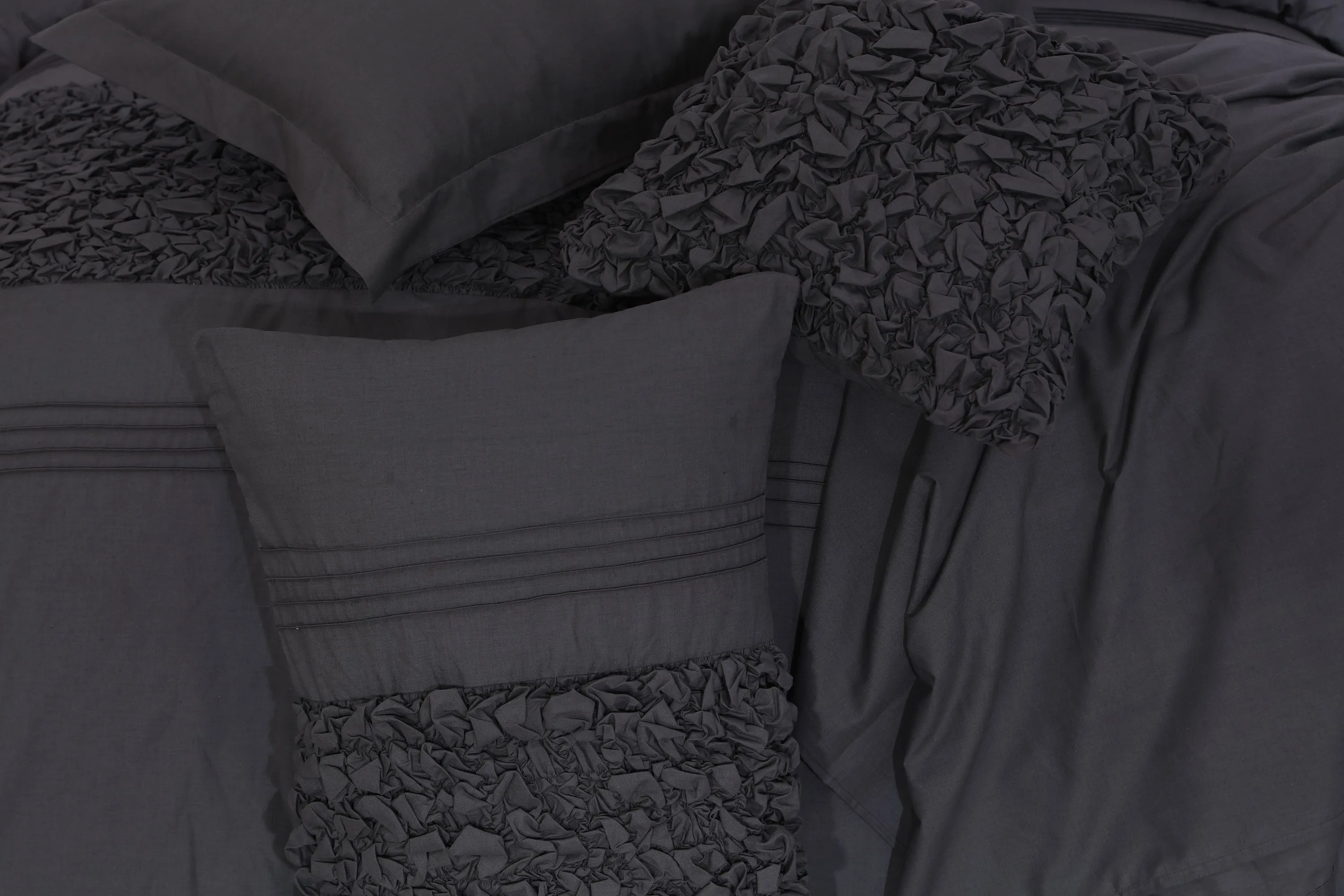 Cuddly Imperial Charcoal Grey-Bed Set 8 Pcs (Luxury)