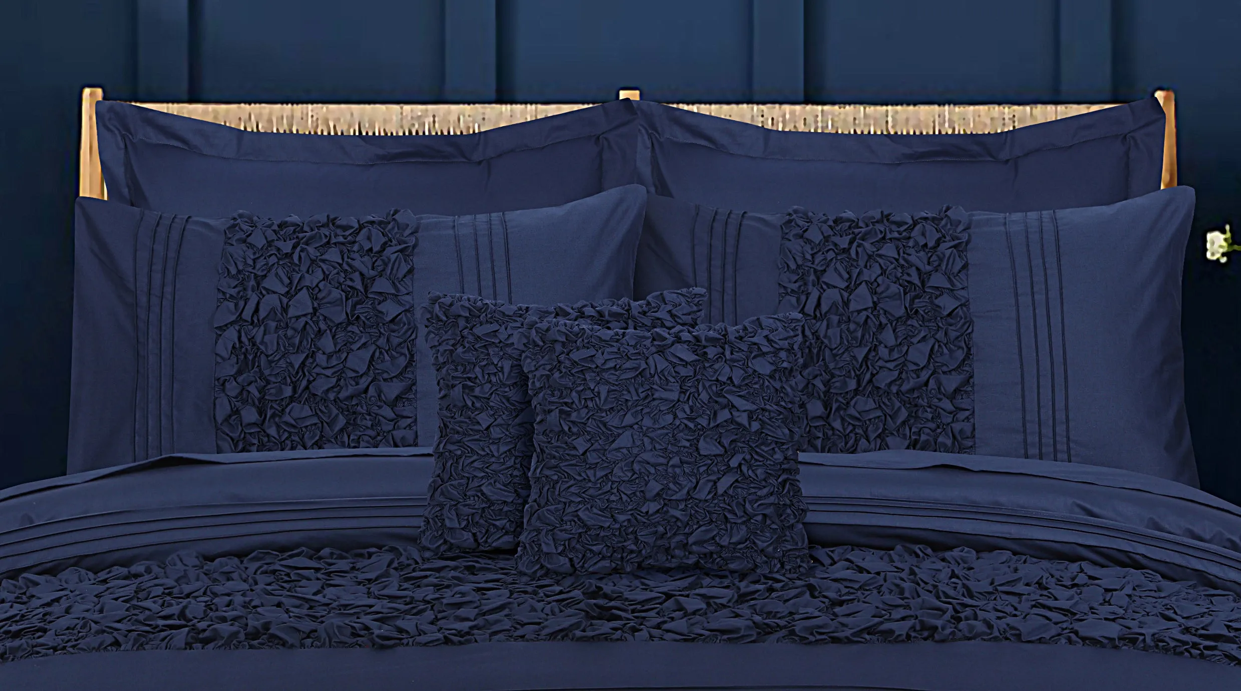 Cuddly Imperial Navy-Bed Set 8 Pcs (Luxury)