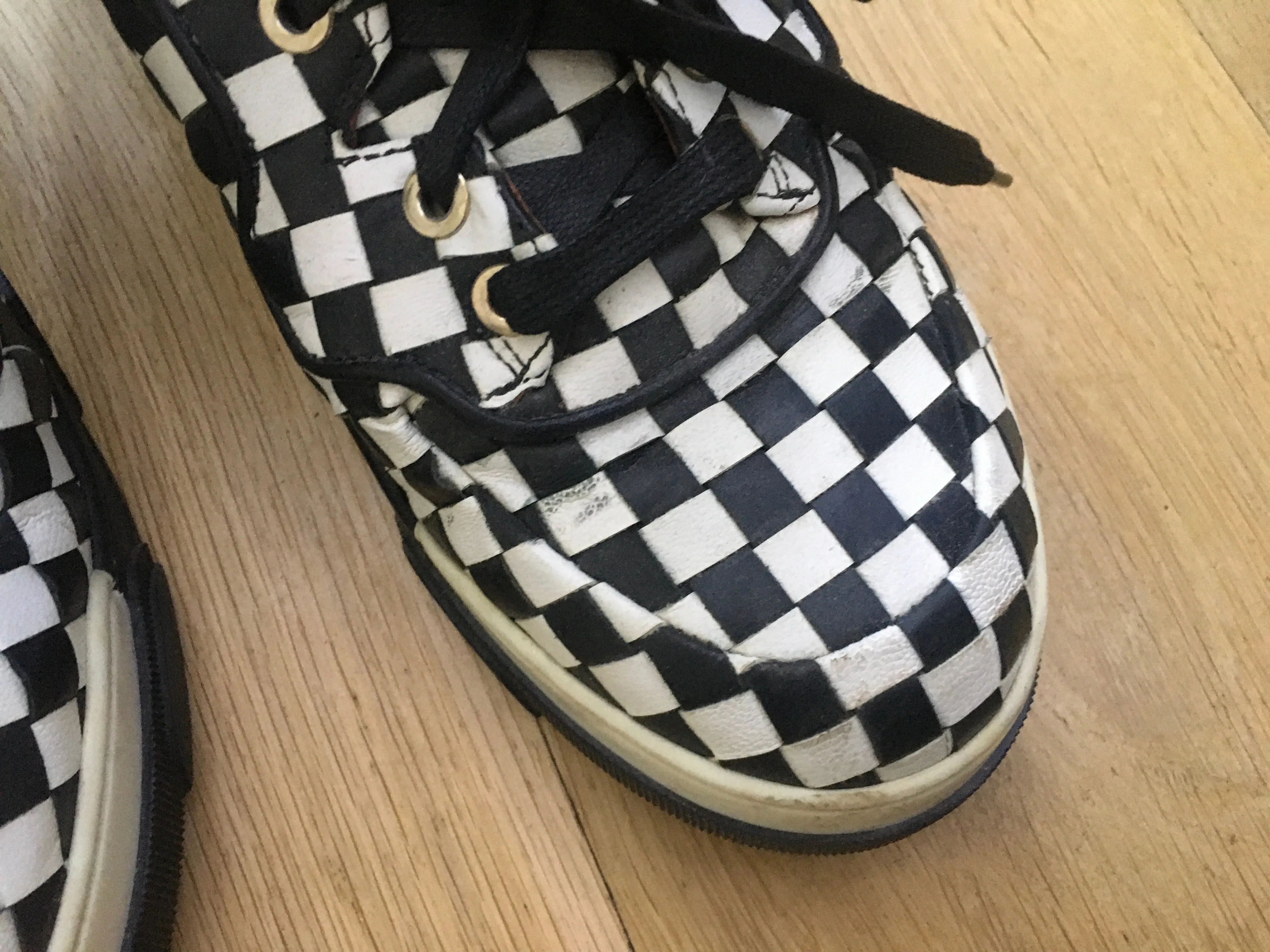 Givenchy White & Black Woven Leather Check Sneaker Trainers Unisex Justin Bieber Men