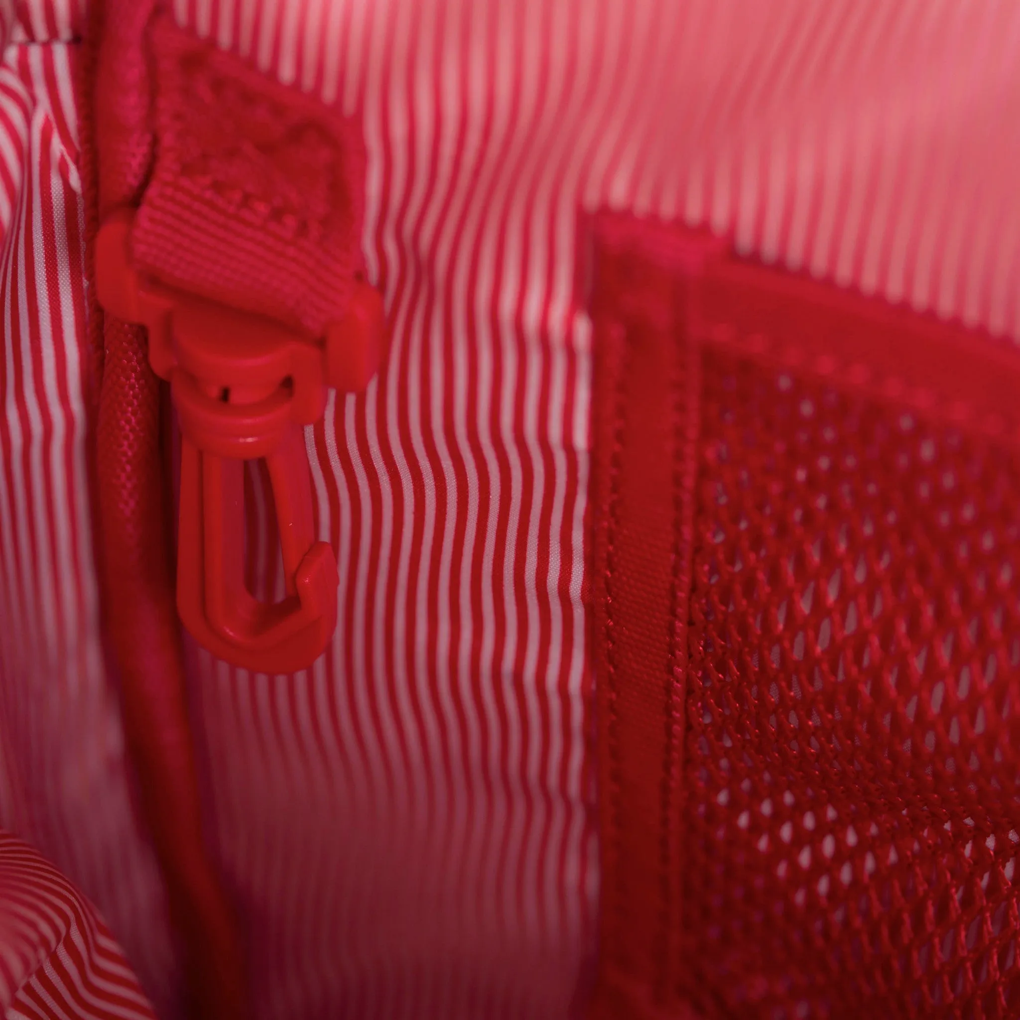 Herschel Supply Hudson Briefcase - Navy & Red