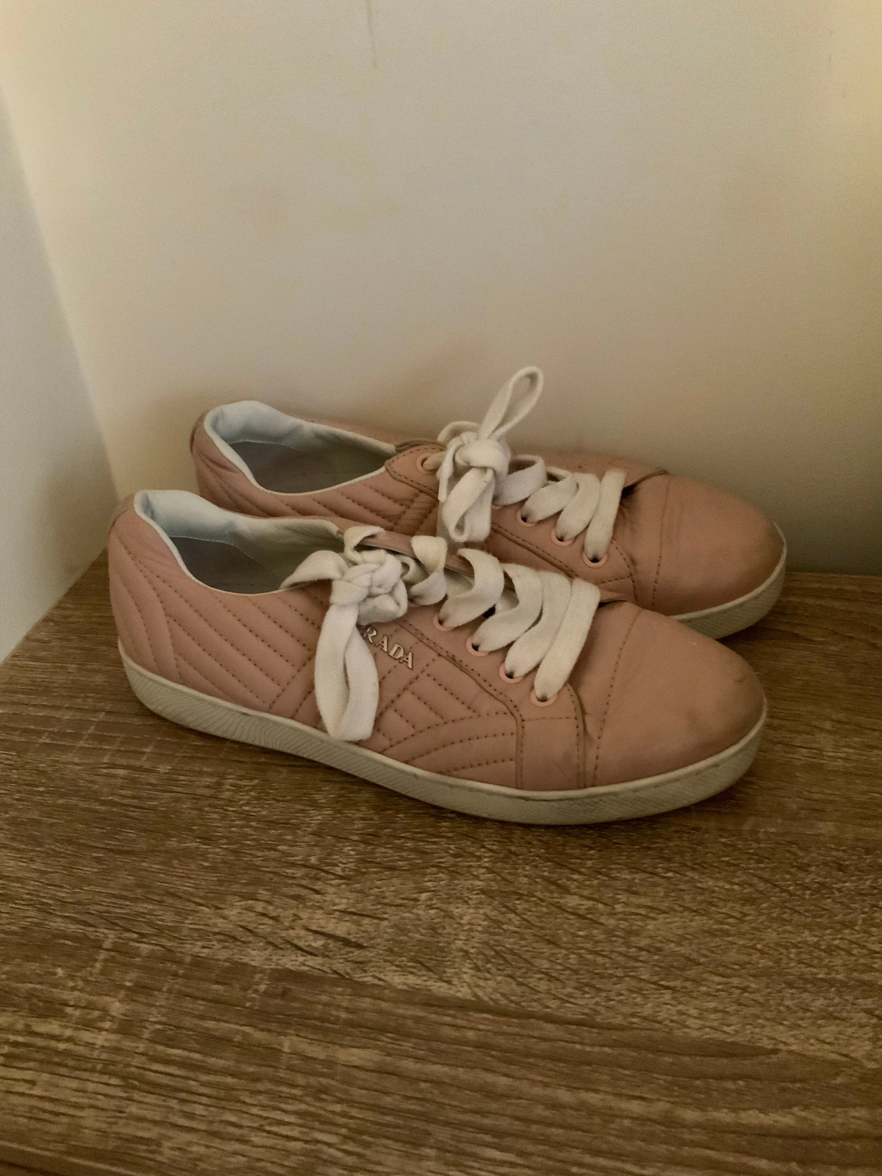 PRADA Leather Pink Round-Toe Sneakers Trainers 36 UK 3 US 6 ladies
